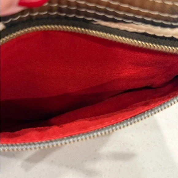 Dooney & Bourke Giraffe Pattern Crossbody - Picture 4 of 6